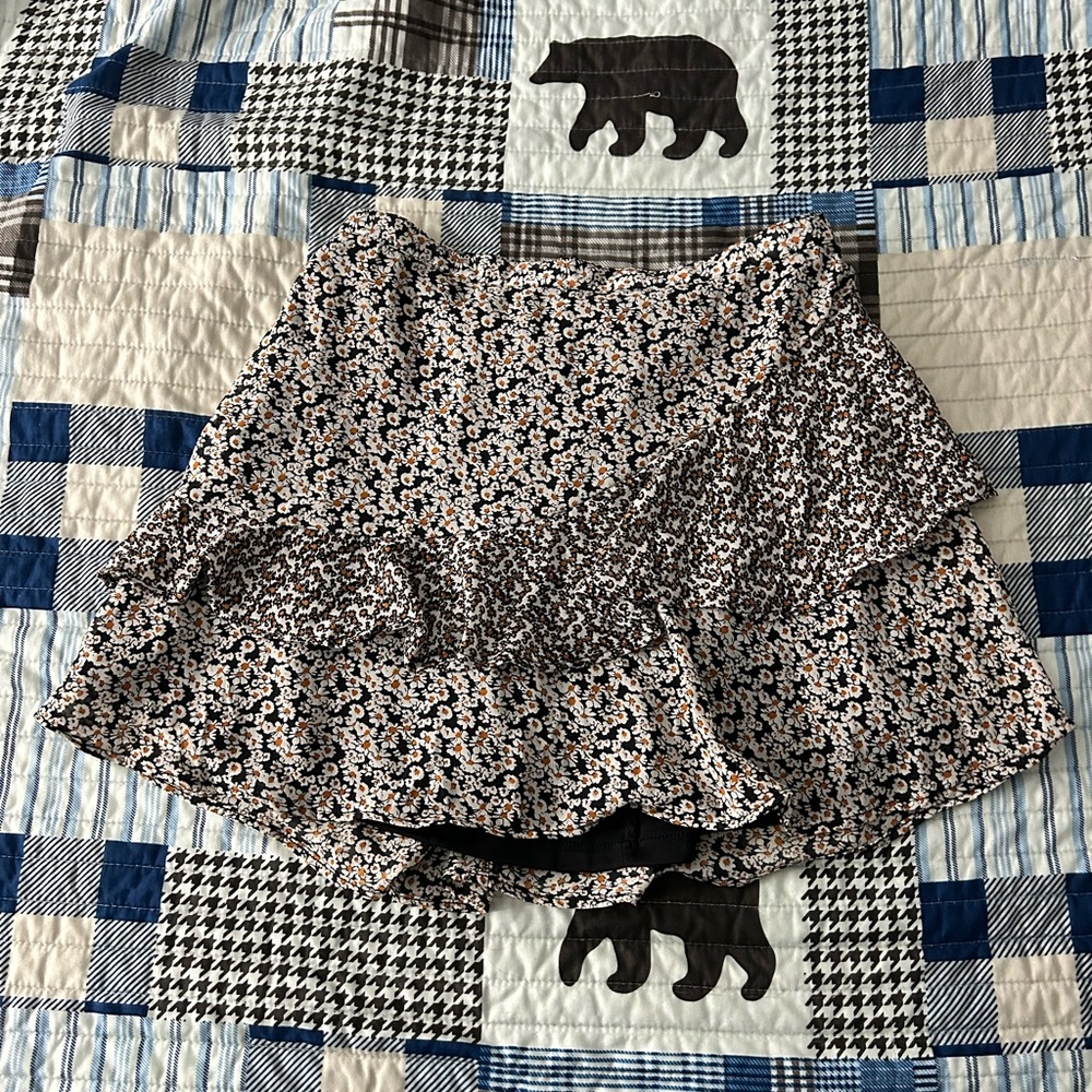 Floral Skirt - Picture 2 of 4